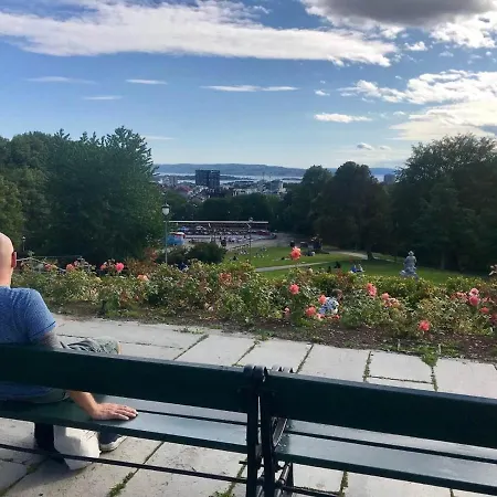 Supersentral Leilighet Apartman